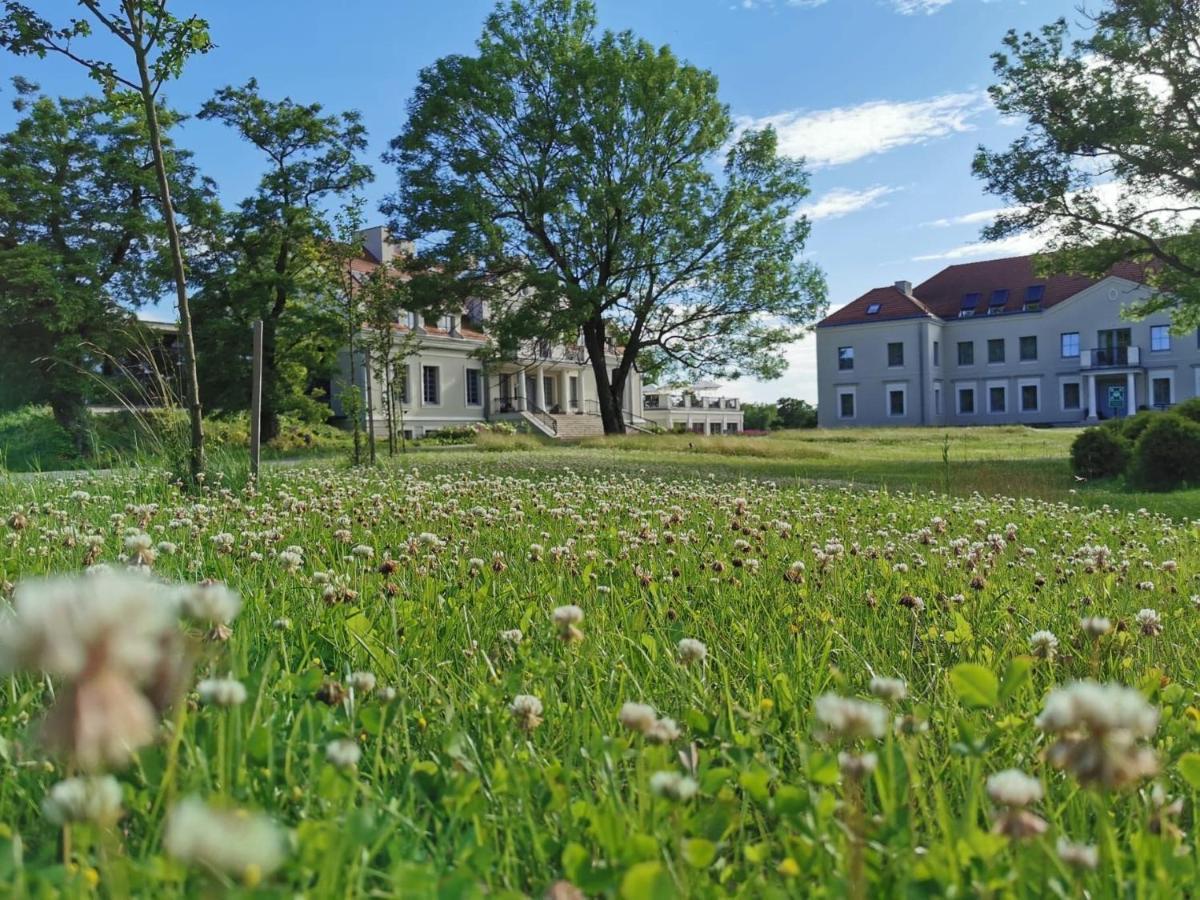 Herbarium Hotel & Spa Gąsawa Exteriör bild